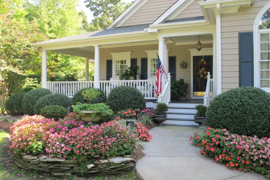 How Much Does Curb Appeal Affect Home Value?