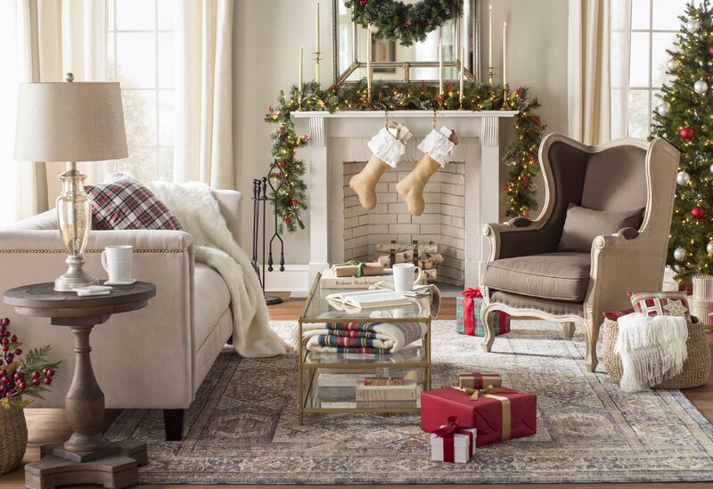 Top 10 Tips for Selling Your Home During the Holidays