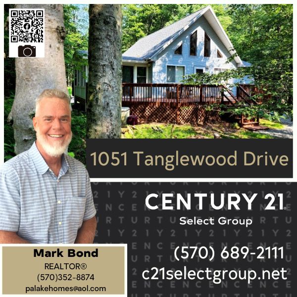 1051 Tanglewood Drive: Tranquil Chalet in Pocono Springs