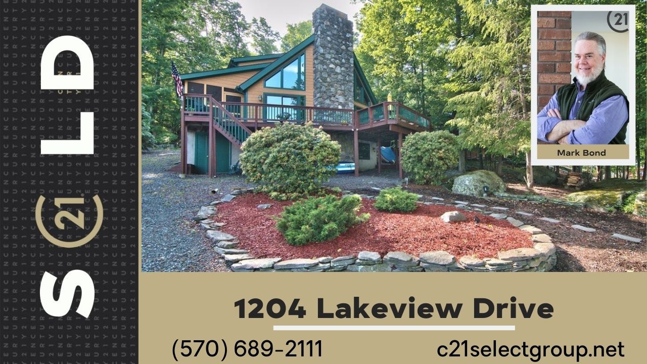 SOLD! 1204 Lakeview Drive: The Hideout
