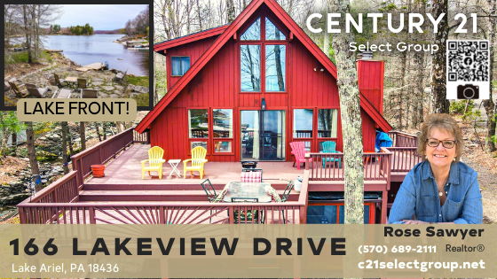 166 Lakeview Drive: LAKEFRONT on Roamingwood Lake in The Hideout