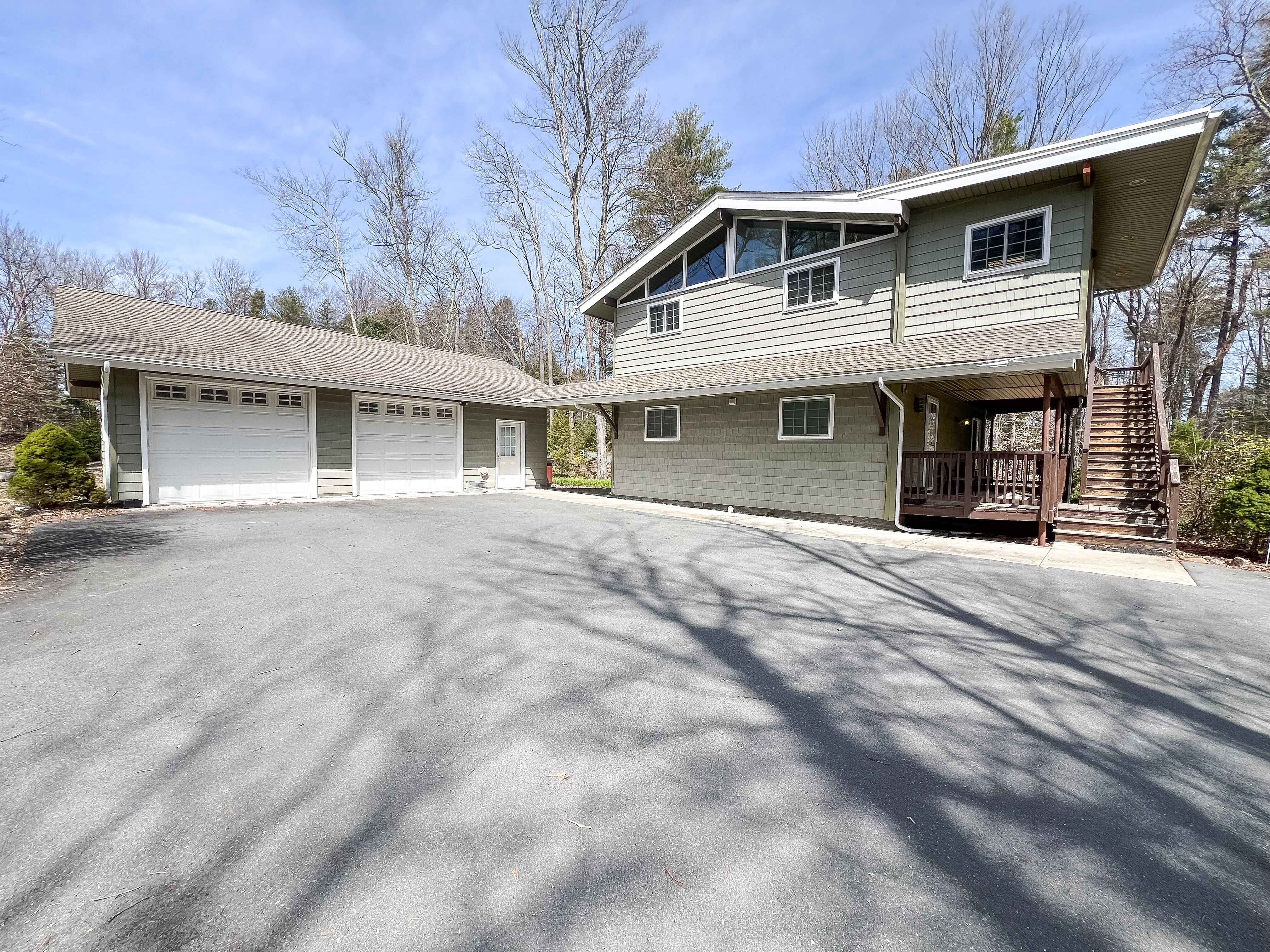 Homes For Sale In Pocono Lake, PA