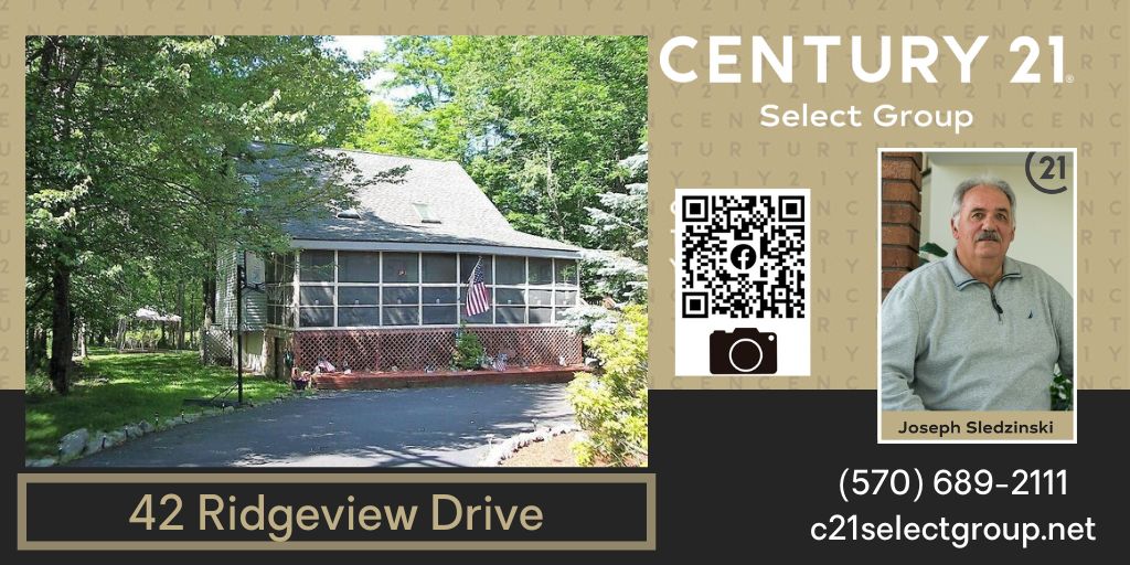 42 Ridgeview Drive: 4 Bedroom Saltbox Home in The Hideout
