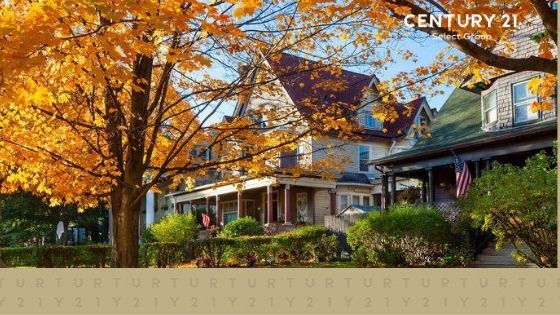 9 Surprising Reasons to Start House Hunting in Fall