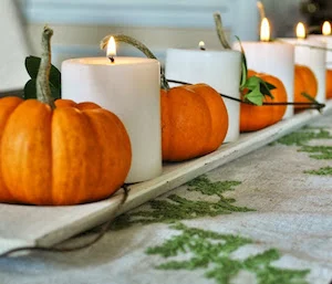 pumpkins-and-candle-centerpiece-2.webp