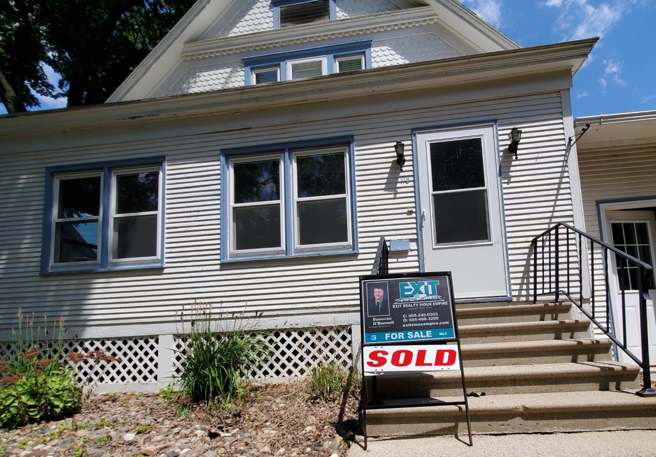 118 W. 1st St. Canton, SD SOLD by Donovan O'Donnell