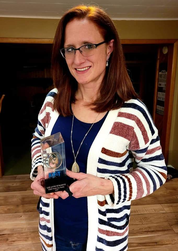 Lee Anne Scharffe - Bronze Award