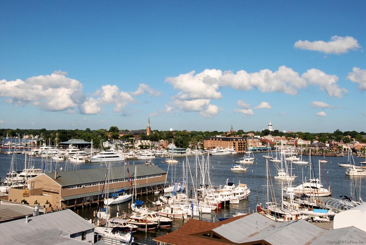 Dive into Crownsville’s Smith’s Marina and Annapolis Landing Marina